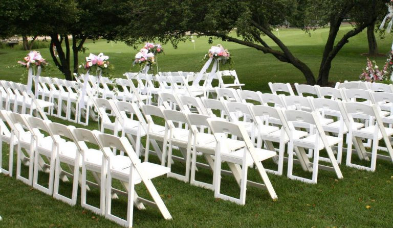 White Foldable Chair (rent)