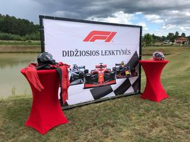 Red Bar Tablecloth (rent)