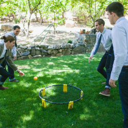 Outdoor games rent - Spikeball